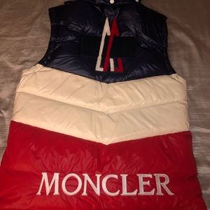 Navy, red,white vest